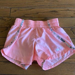 kids nike shorts